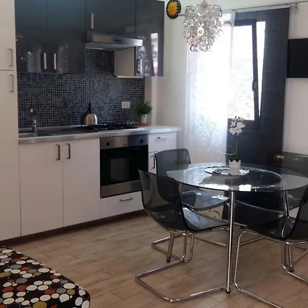 Apartment Castle And Sea View1 *